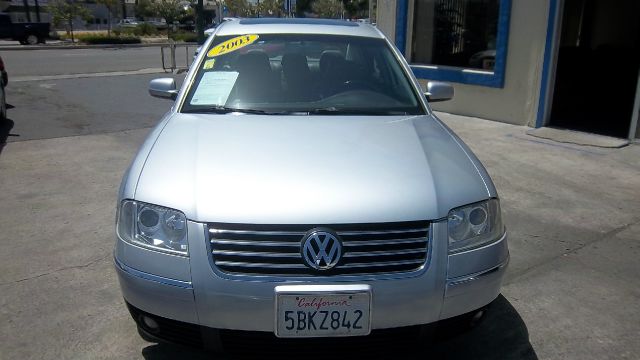 Volkswagen Passat 2003 photo 24