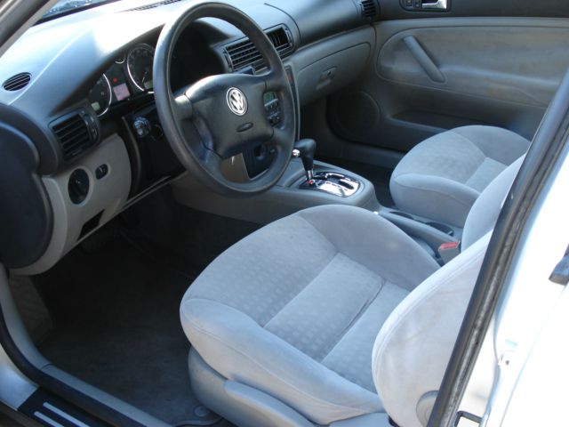 Volkswagen Passat 2003 photo 4