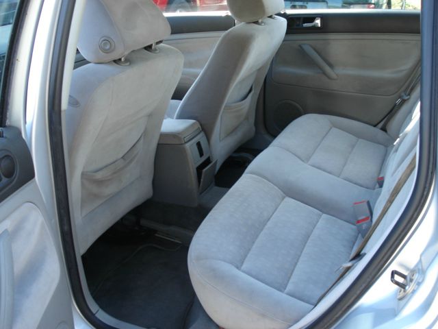 Volkswagen Passat 2003 photo 5