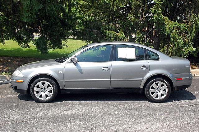 Volkswagen Passat 2003 photo 46