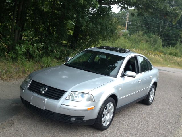 Volkswagen Passat 2003 photo 4