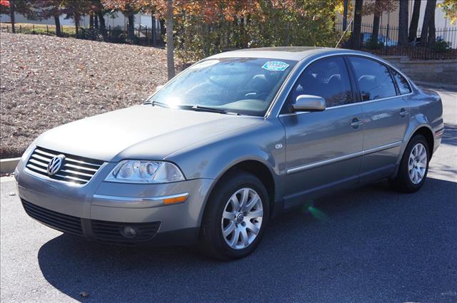 Volkswagen Passat 2003 photo 9