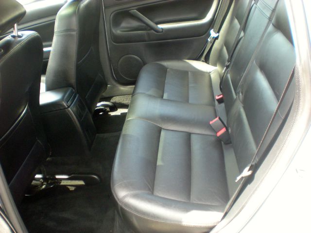 Volkswagen Passat 2003 photo 4