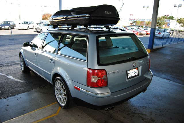 Volkswagen Passat LS W/leather Seats Wagon