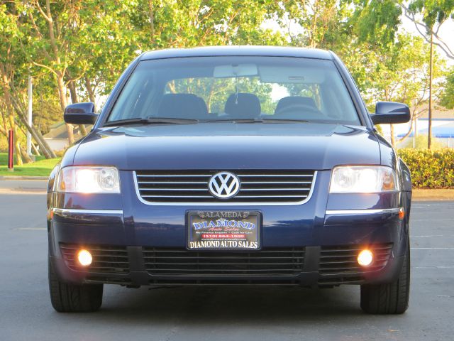 Volkswagen Passat 2003 photo 4