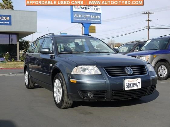 Volkswagen Passat 2003 photo 2