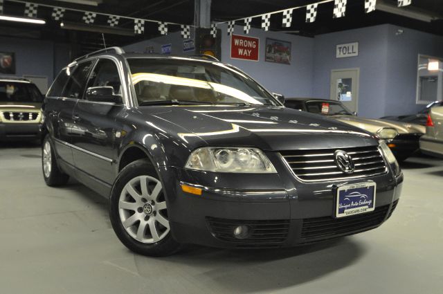 Volkswagen Passat 2003 photo 4