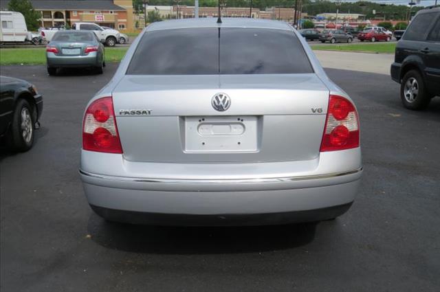 Volkswagen Passat 2003 photo 7