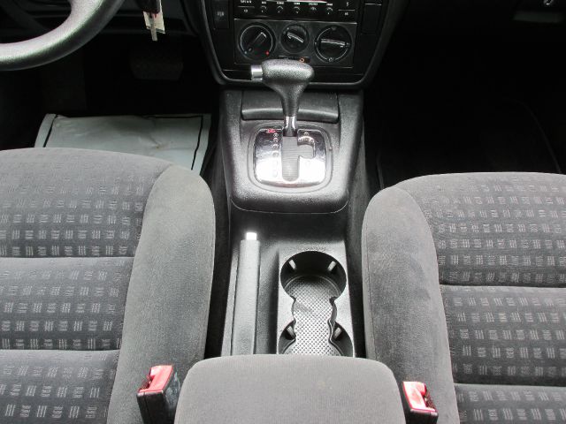 Volkswagen Passat 2003 photo 11