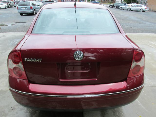 Volkswagen Passat 2003 photo 19