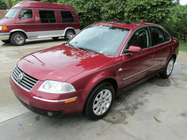 Volkswagen Passat 2003 photo 21