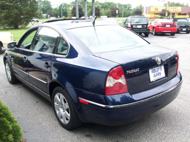 Volkswagen Passat 2003 photo 7