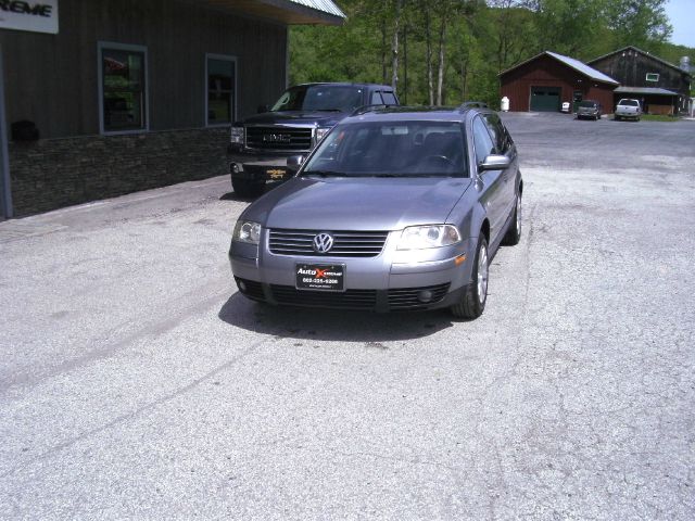 Volkswagen Passat 2003 photo 5