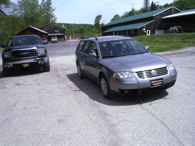 Volkswagen Passat 2003 photo 6