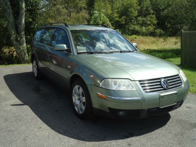 Volkswagen Passat 2003 photo 4