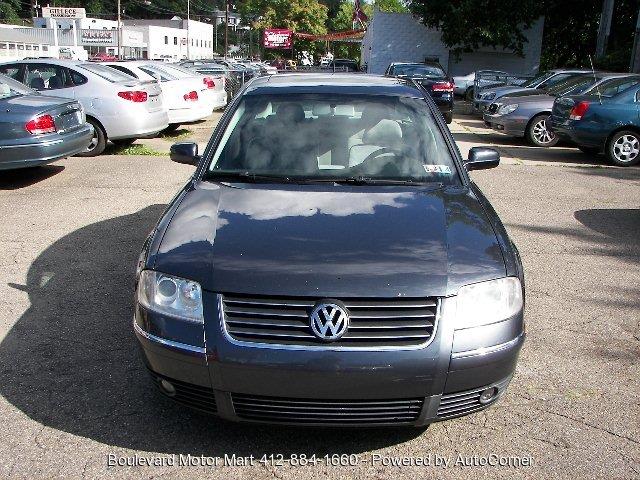 Volkswagen Passat 2003 photo 3