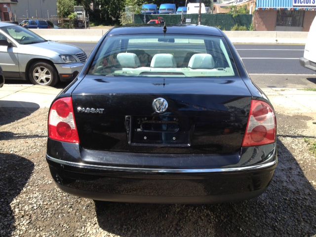 Volkswagen Passat 2003 photo 4