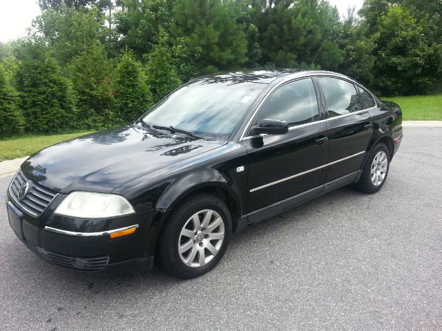 Volkswagen Passat 2003 photo 4