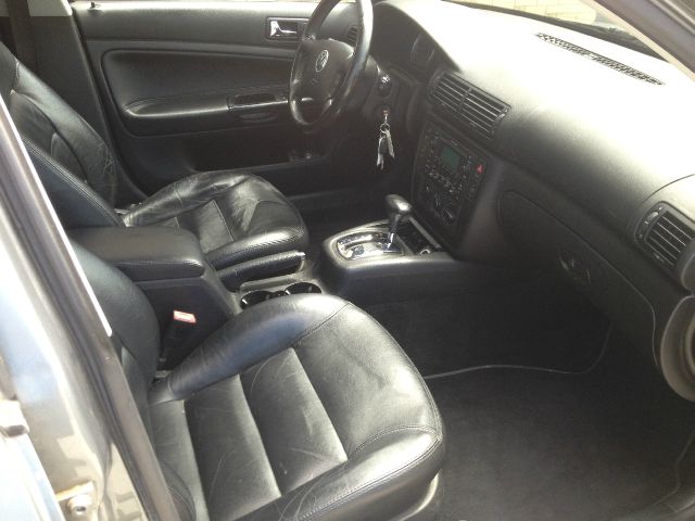 Volkswagen Passat 2003 photo 4