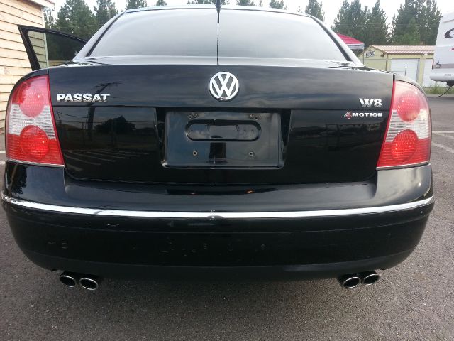 Volkswagen Passat 2003 photo 3