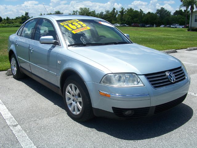 Volkswagen Passat 2003 photo 3