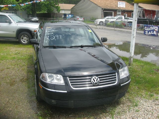 Volkswagen Passat 2003 photo 2