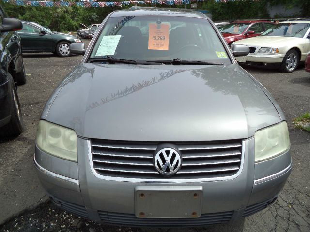 Volkswagen Passat 2003 photo 3