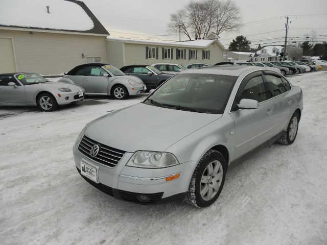 Volkswagen Passat 2003 photo 4