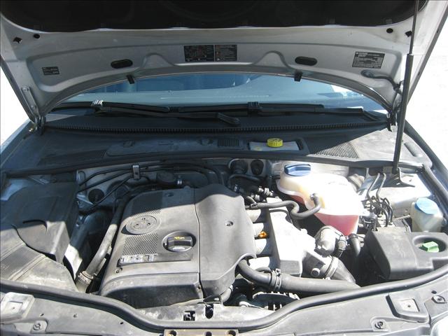 Volkswagen Passat 2004 photo 4