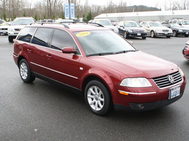 Volkswagen Passat 2004 photo 1