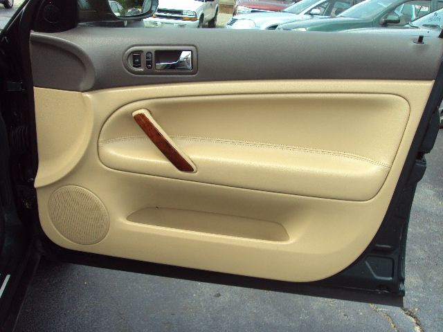 Volkswagen Passat 2004 photo 15