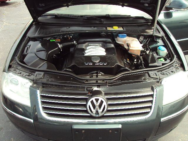 Volkswagen Passat 2004 photo 6