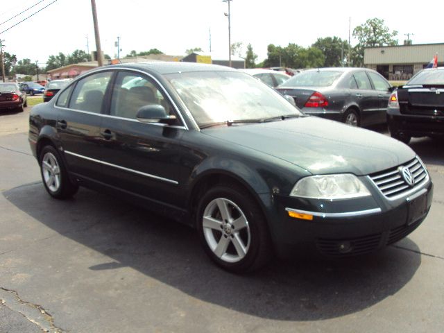 Volkswagen Passat 2004 photo 7