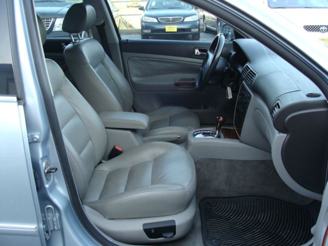 Volkswagen Passat 2004 photo 4