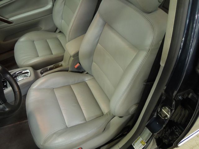 Volkswagen Passat 2004 photo 11