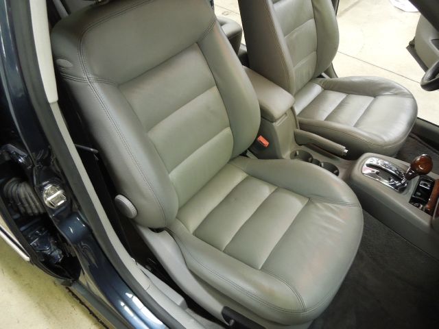 Volkswagen Passat 2004 photo 25