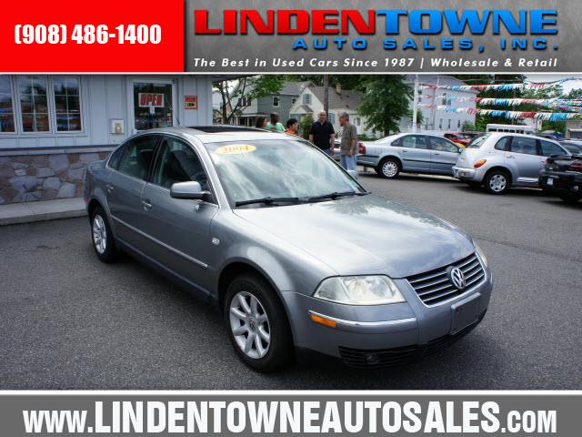 Volkswagen Passat 2004 photo 9