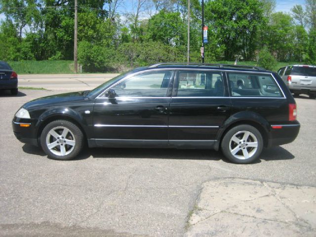 Volkswagen Passat 2004 photo 16