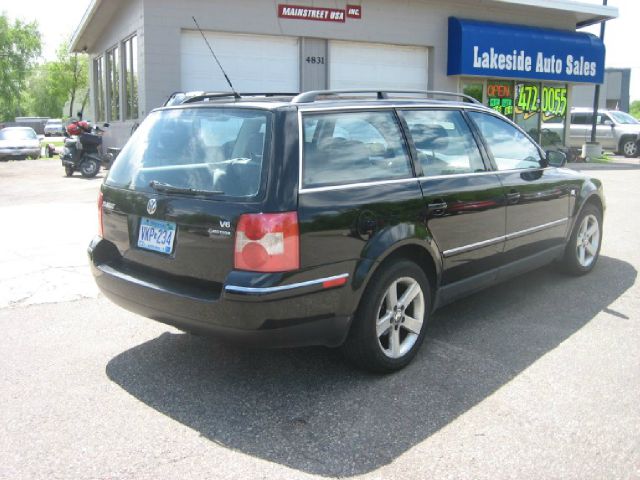 Volkswagen Passat 2004 photo 4