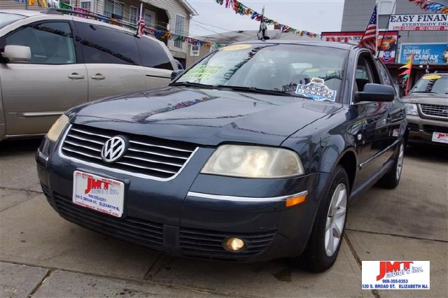 Volkswagen Passat 2004 photo 3