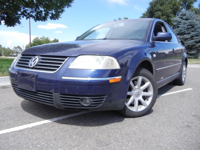 Volkswagen Passat 2004 photo 2