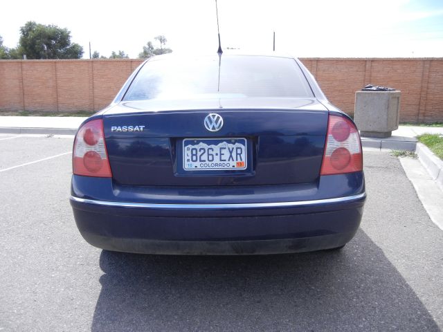 Volkswagen Passat 2004 photo 3