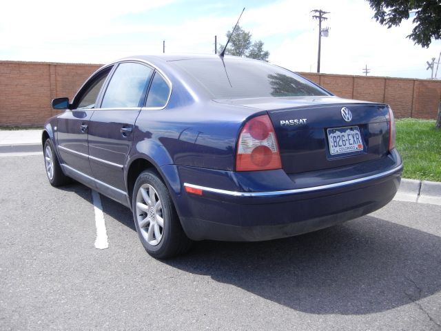 Volkswagen Passat 2004 photo 4