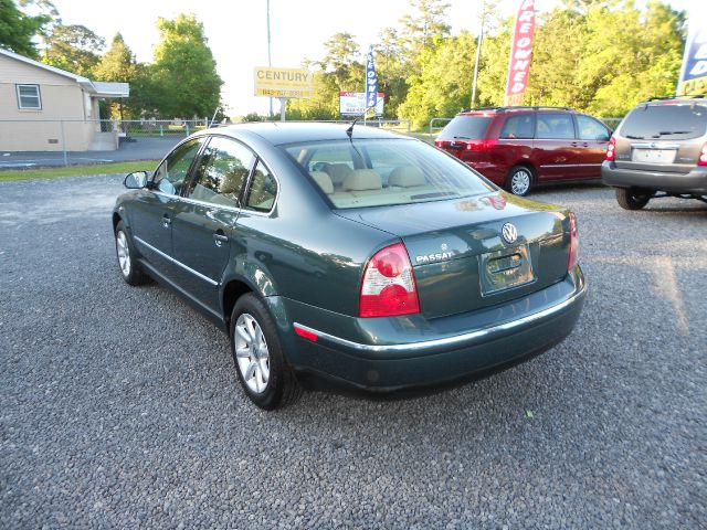 Volkswagen Passat 2004 photo 4