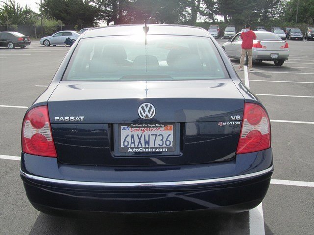 Volkswagen Passat 2004 photo 3