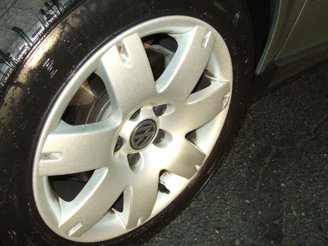 Volkswagen Passat 2004 photo 17