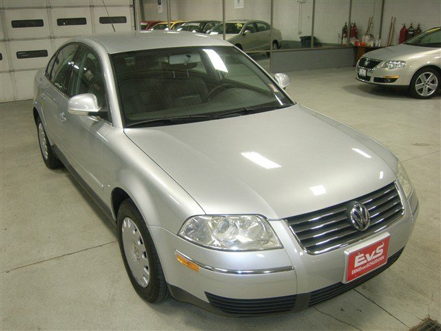 Volkswagen Passat 2004 photo 1