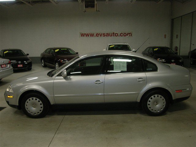 Volkswagen Passat 2004 photo 5