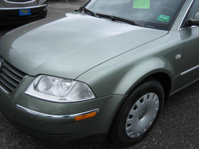 Volkswagen Passat 2004 photo 13