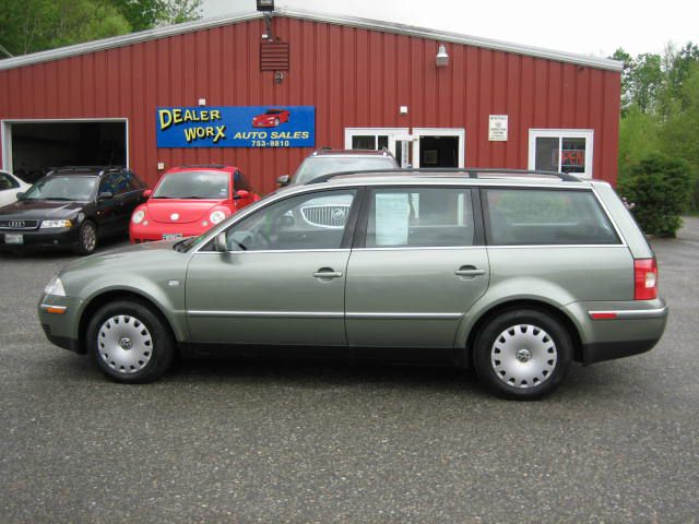 Volkswagen Passat 2004 photo 8